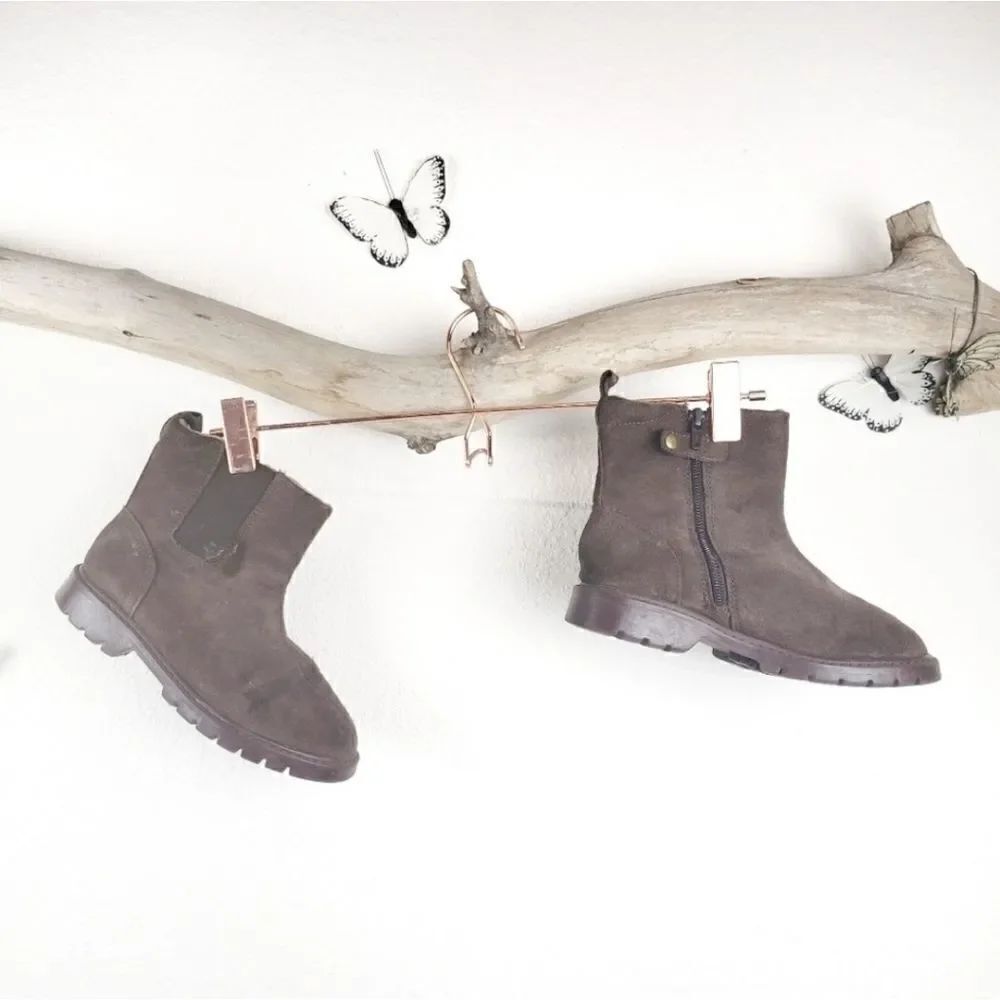 Janie and jack side sip brown suede moto booties